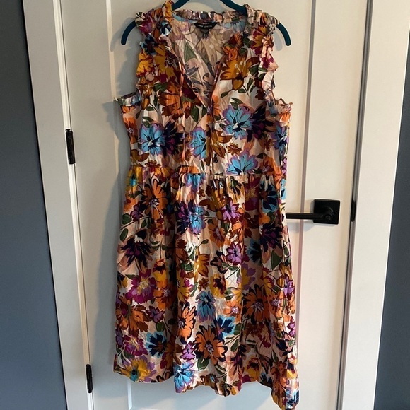 Maggy London Sleeveless Floral Pocket Dress EUC - Picture 1 of 12